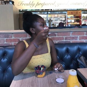 Meet your Posher, Isabelle